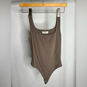 Aritzia Contour Squareneck Bodysuit